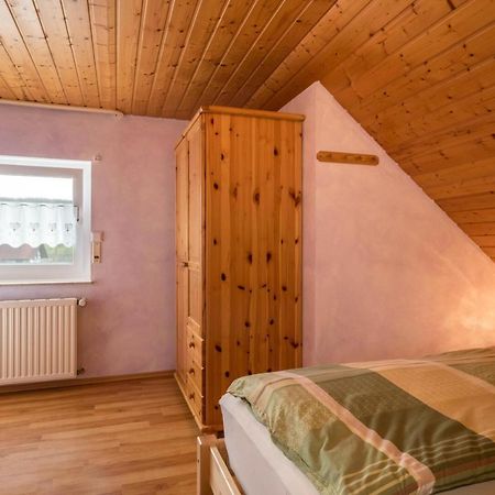 Ferienwohnung Zapfs Bauernhof Stiefmütterchen Tettnang Exterior foto